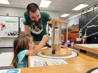 lewisburg_nano_exhibition_-_ferrofluids.jpg