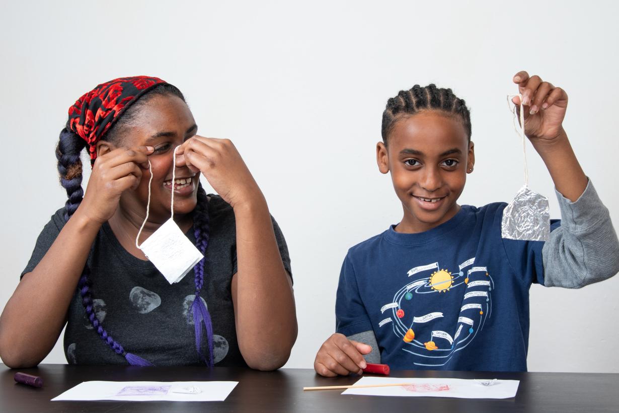 Voyage through the Solar System Space Souvenir activity showing  a medallion 