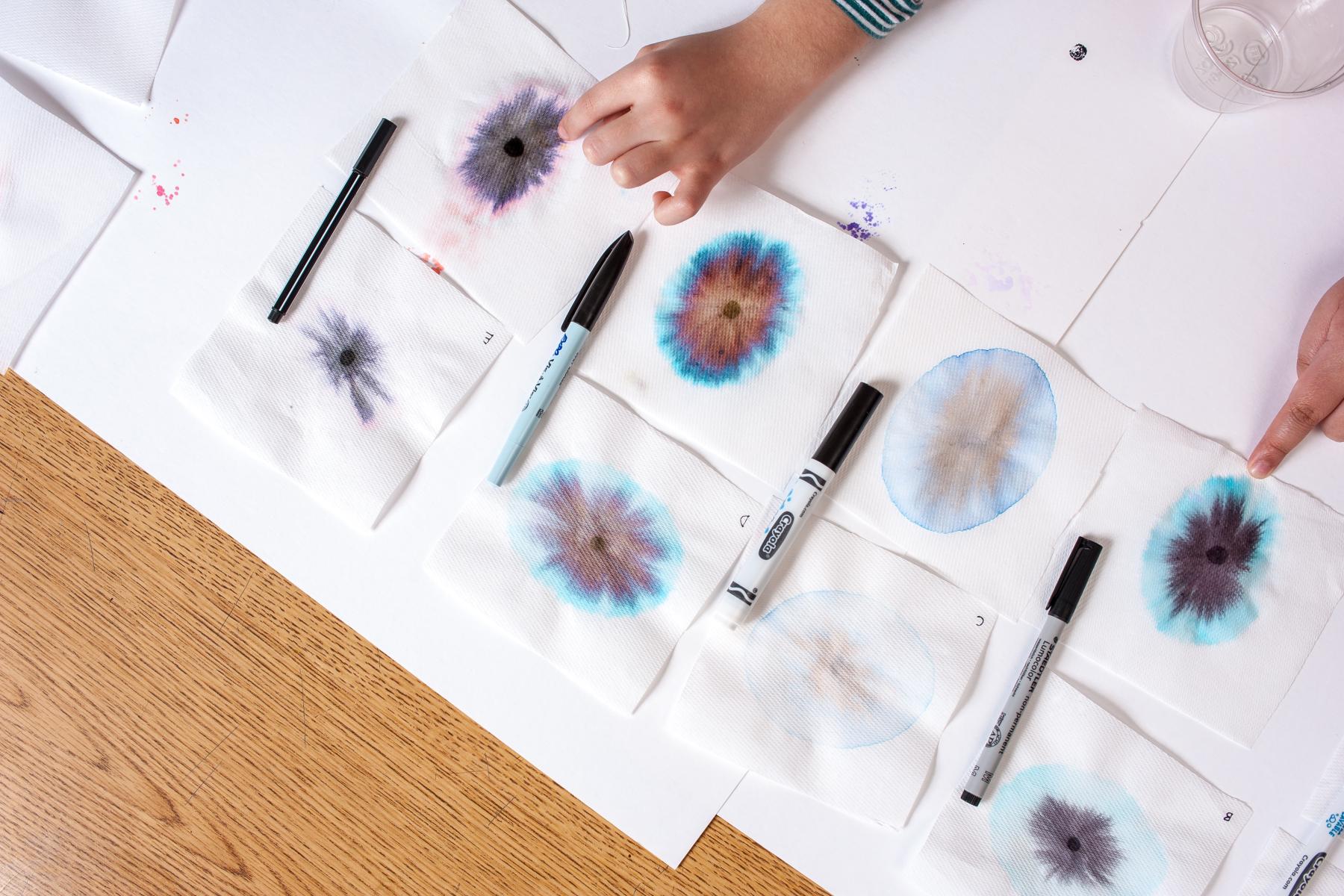 Various marker samples and ink diffusion on tissue paper