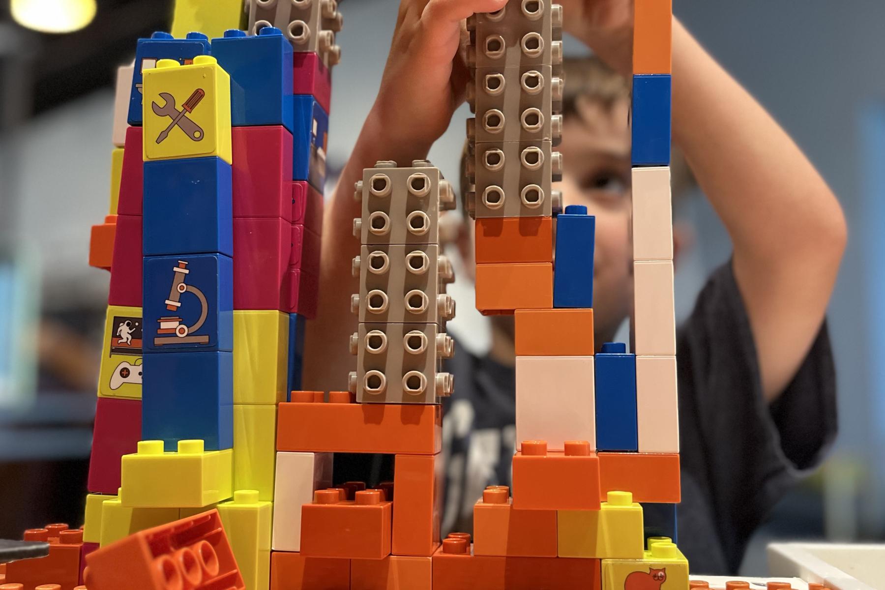 Build a Human Habitat on Mars - child building with bricks 